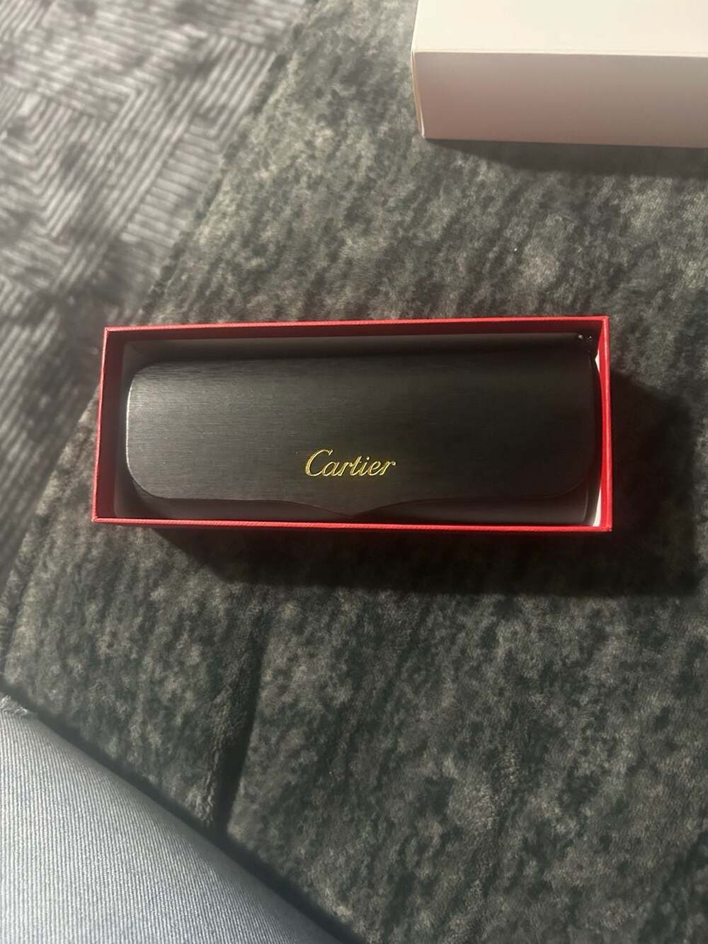 Cartier C Décor Rimless Diamond Cut Sunglasses with Rose Lenses and Gold Frame - Picture 6 of 10
